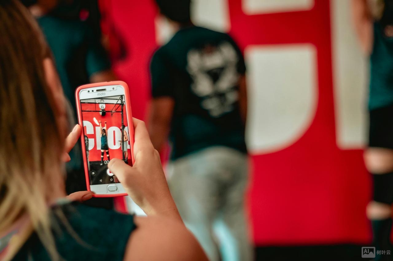 如何利用数据分析优化视频网站的产品运营?