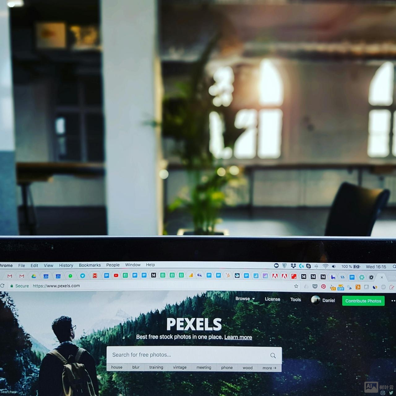 为何产品单一的网站可能面临发展瓶颈？